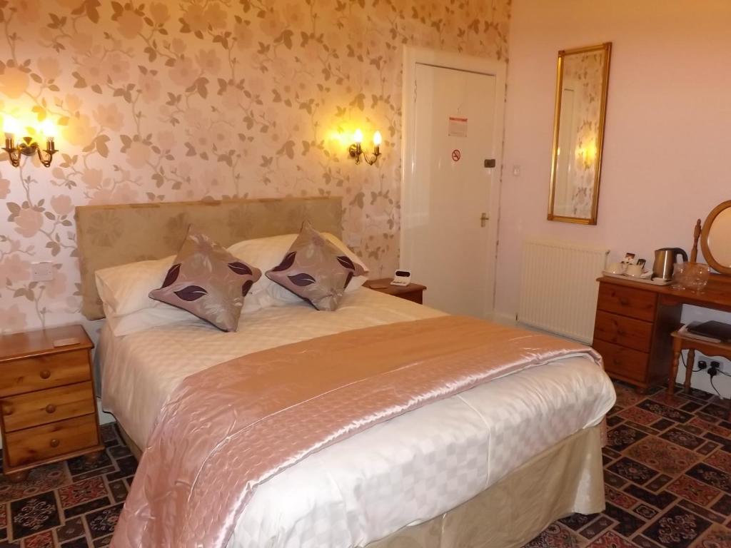 Almond Villa Guest House Перт Номер фото